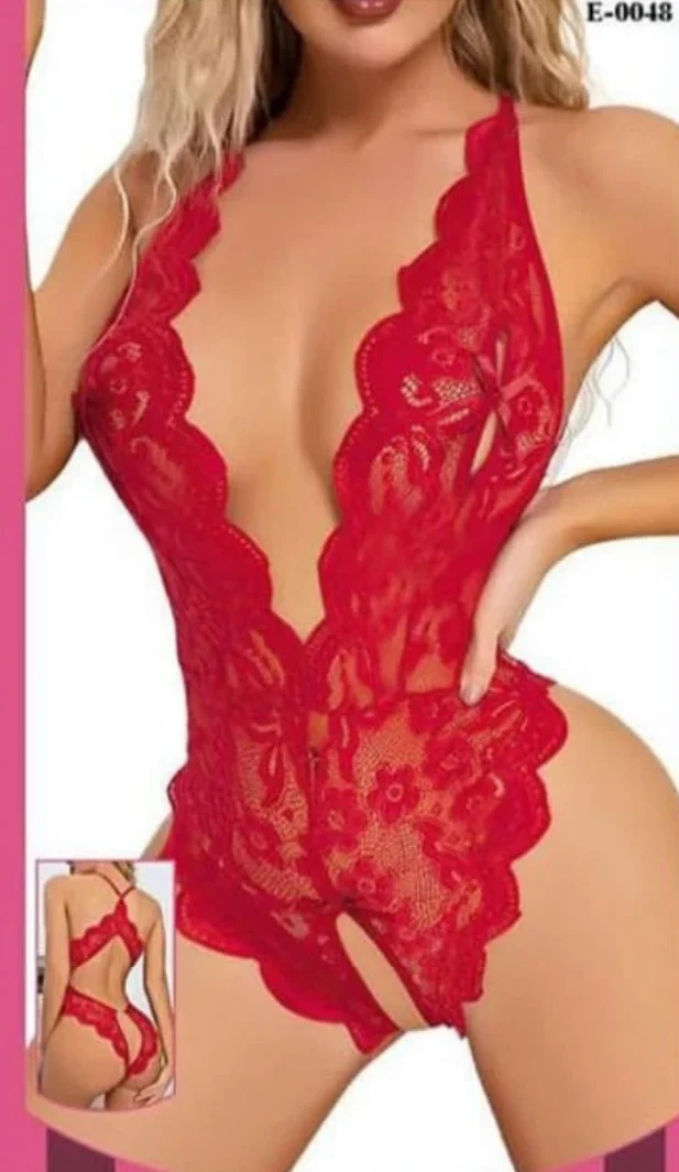 Deri Görünümlü Cut-out Body