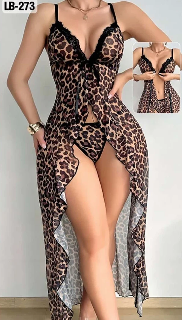 Leopar Desenli Yırtmaçlı Uzun Gecelik